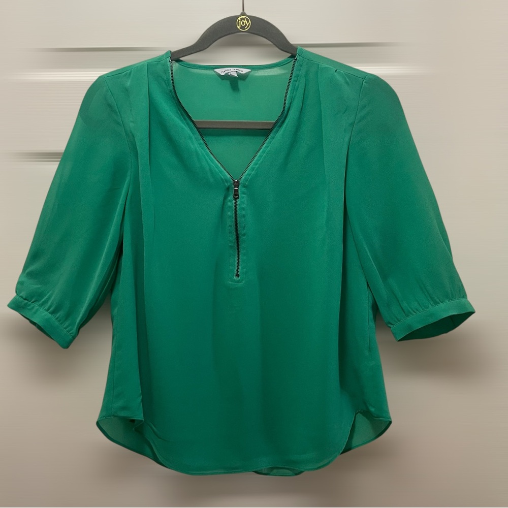Naked Zebra Green Women's Top/Blouse - Picture 1 of 11